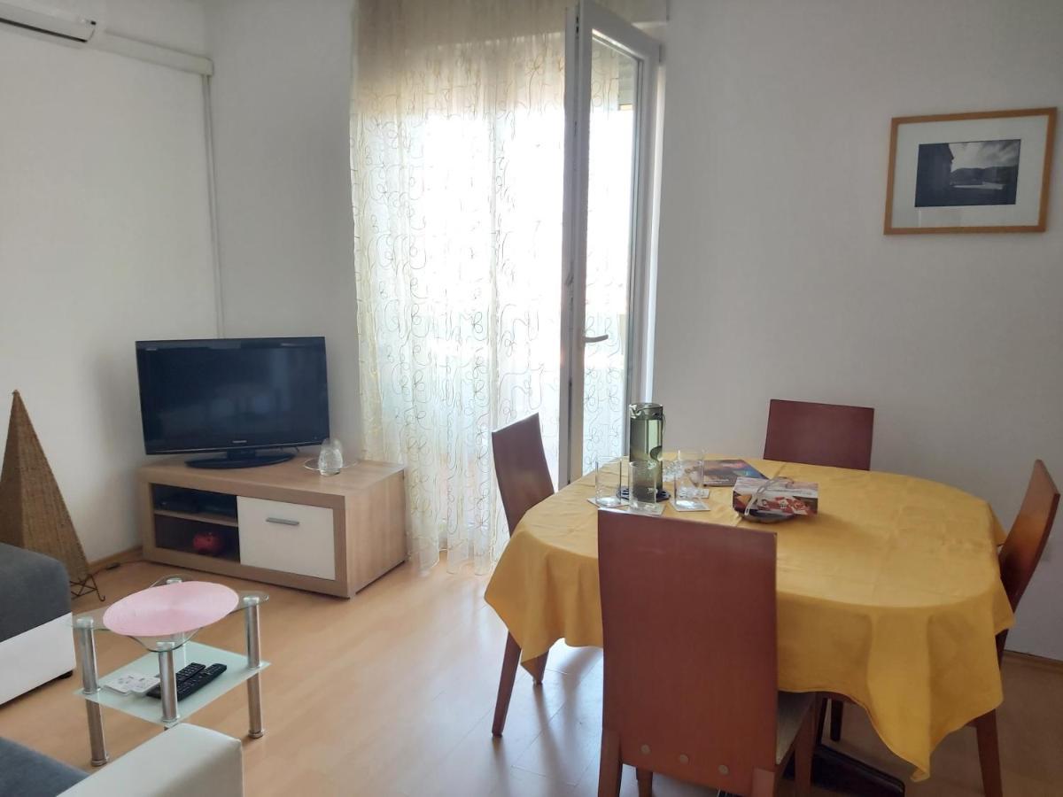 Apartment Mirela 扎达尔 外观 照片